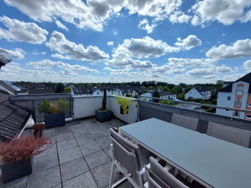 2,5 Zimmer Dachgeschoss-Wohnung mit Terrasse, 40595 Düsseldorf, Dachgeschosswohnung