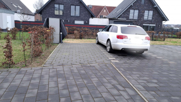 *Ein Stellplatz frei – Schillerstr. 45*, 47546 Kalkar, Parken